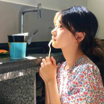 蜗牛与黄鹂鸟
